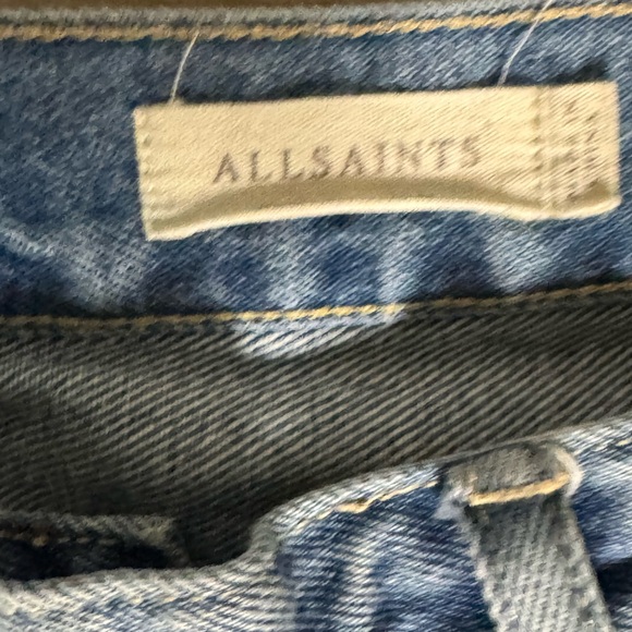 All Saints- Switch Ripped Damaged Cutoff Denim
Shorts - Picture 3 of 3